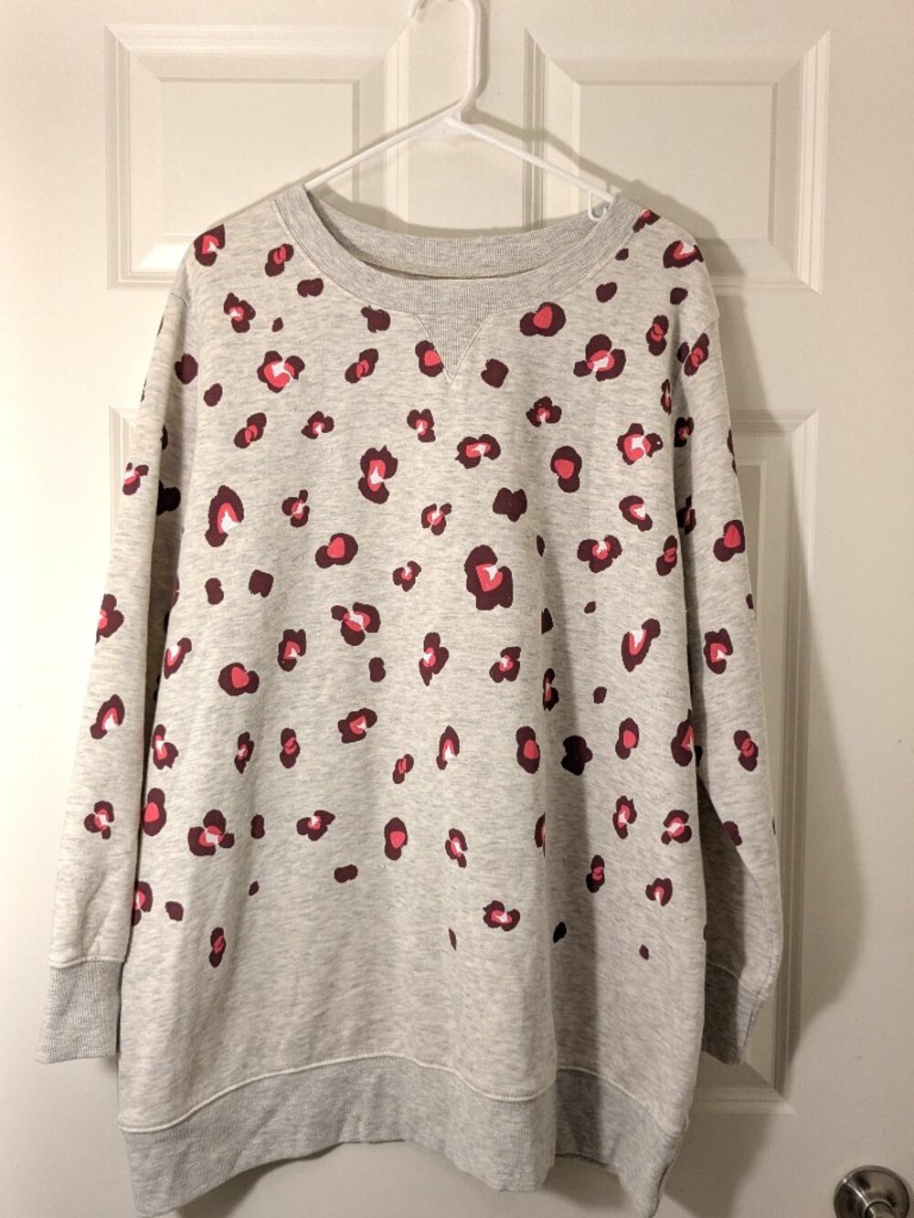 New!  Plus Size 3/4X  Pink, Maroon and Gray Sweatshirt 54" Chest